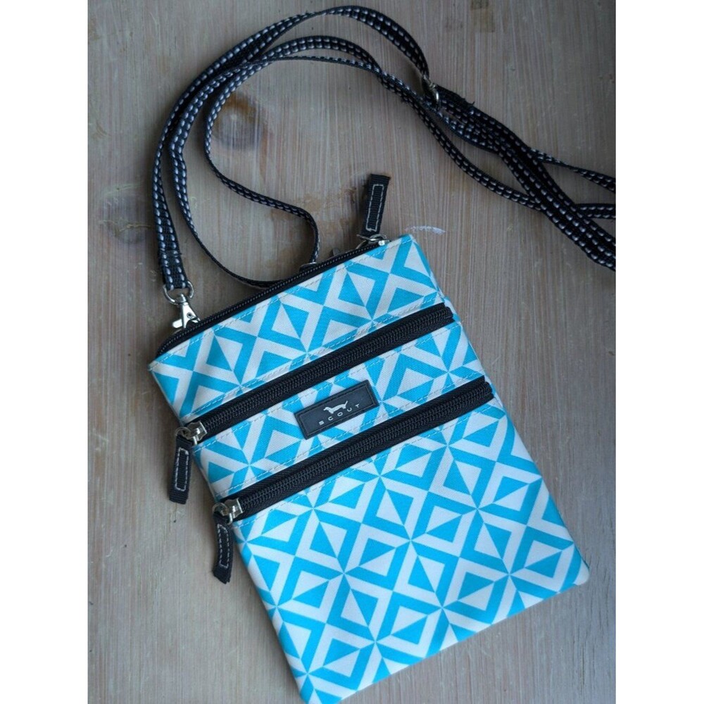 SCOUT Small Geometric Blue & White Crossbody Travel Bag